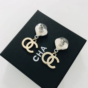 diamond cc earrings